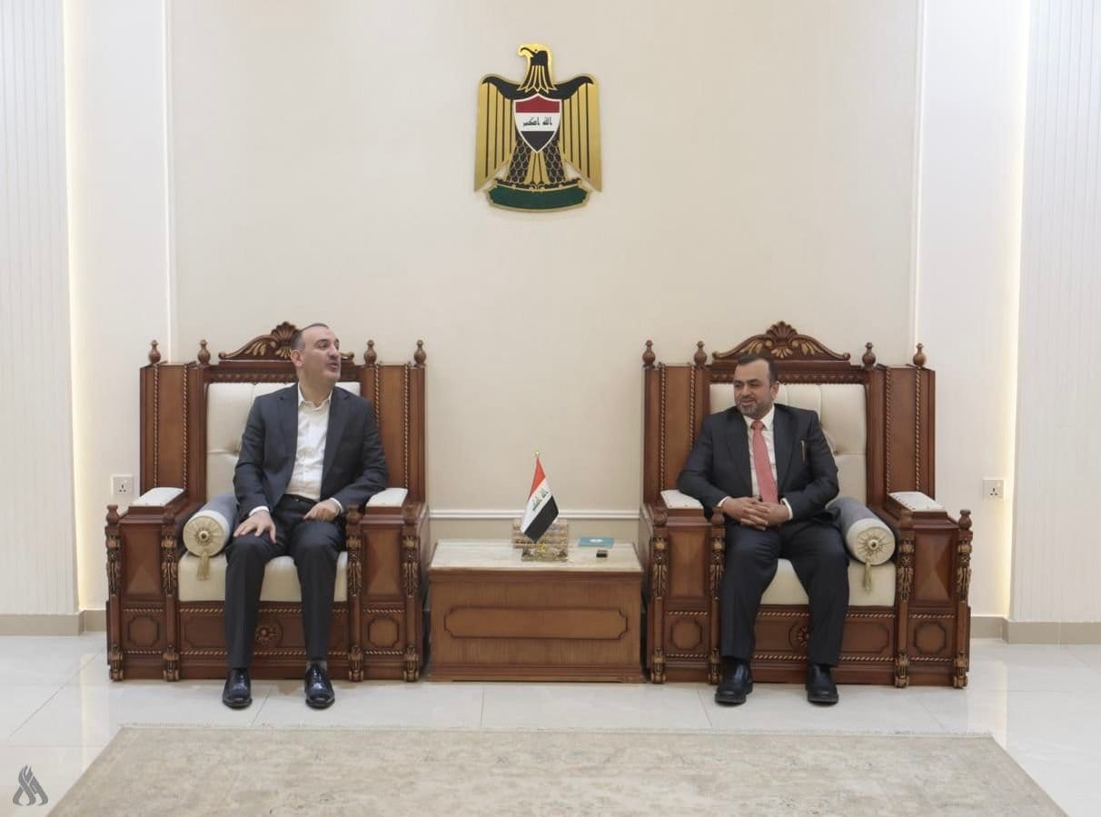 تحالف النهج الوطني ودولة القانون يؤكدان أهمية ترجمة التعهدات الانتخابية إلى برامج عمل