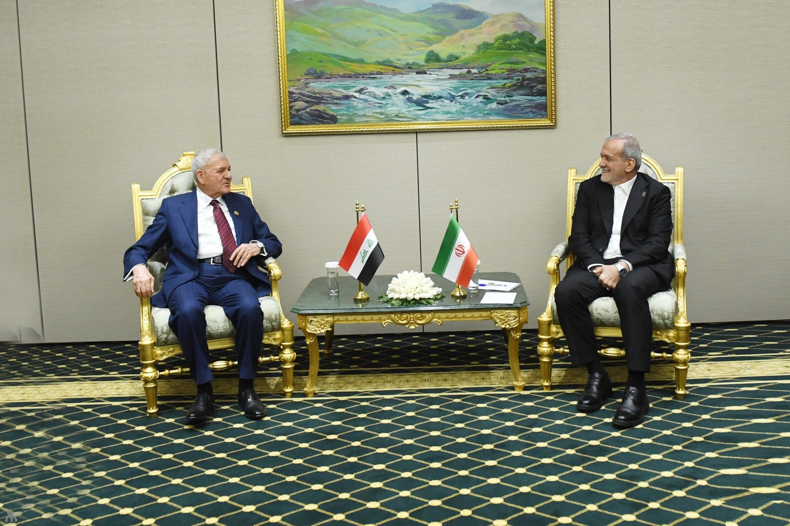 رئيس الجمهورية يؤكد لنظيره الإيراني رفض العراق لأي اعتداء أو انتهاك السيادة الوطنية للدول
