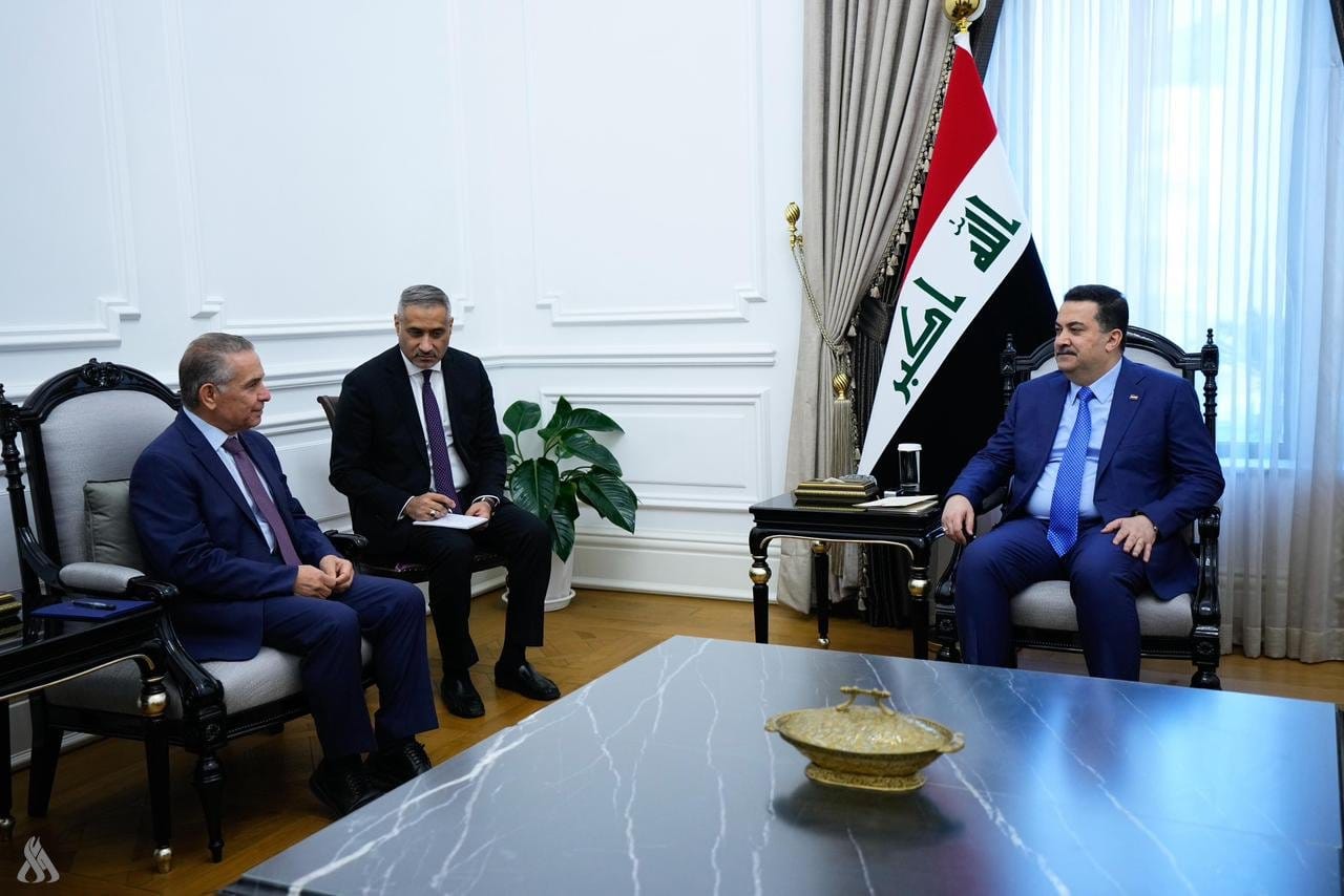 رئيس الوزراء يؤكد أهمية تفعيل مخرجات اجتماع اللجنة العراقية اليونانية