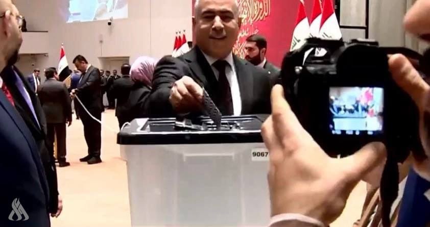 مراسلنا: جرس البرلمان يقرع إيذاناً ببدء الجولة الثانية لانتخاب النائب الثاني لرئيس المجلس