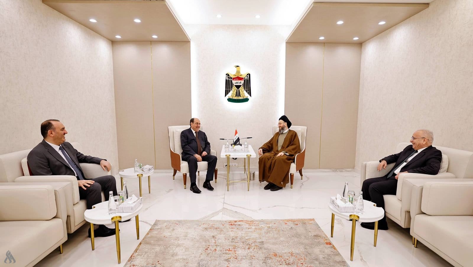 السيد الحكيم والمالكي يؤكدان على تلبية الاستحقاقات الانتخابية وفق التوقيتات الدستورية