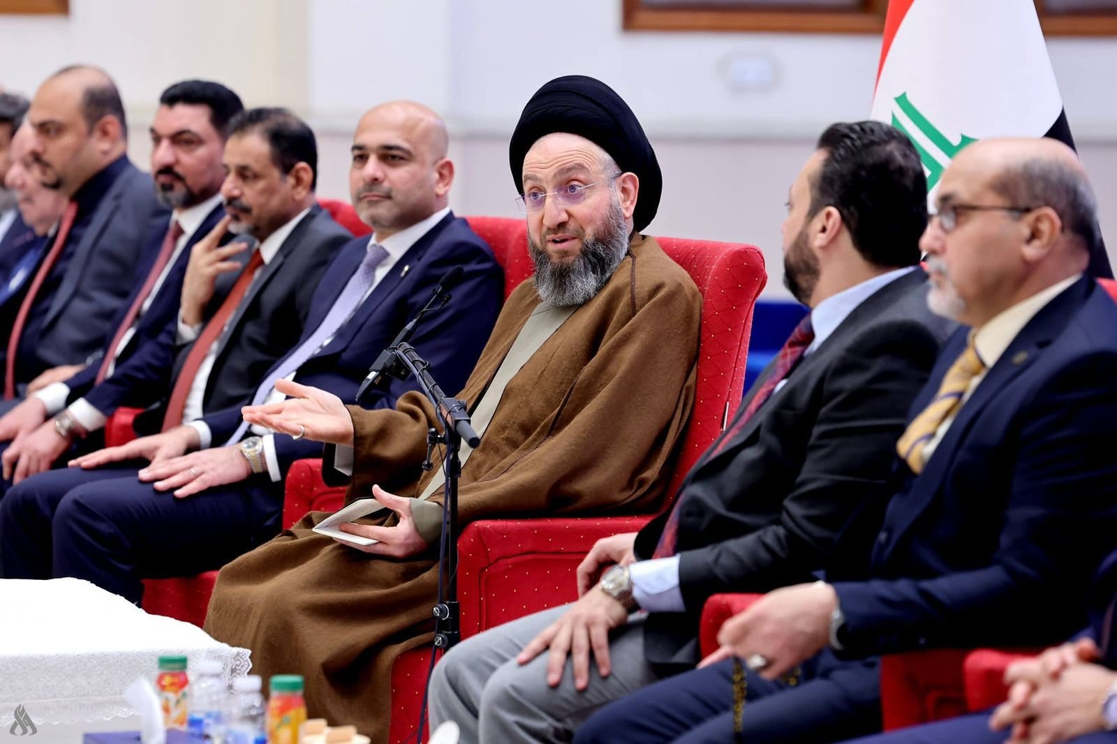 السيد الحكيم يؤكد أهمية الالتزام بالتوقيتات الدستورية ويدعو إلى انتخاب رئيس الجمهورية