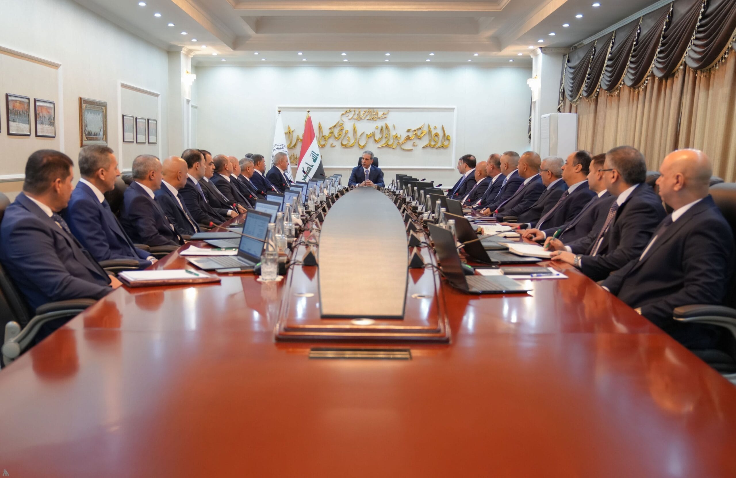 القضاء: أهمية الالتزام بالتوقيتات الدستورية بتعيين رئيسي الجمهورية والوزراء ومنع أي تدخل خارجي