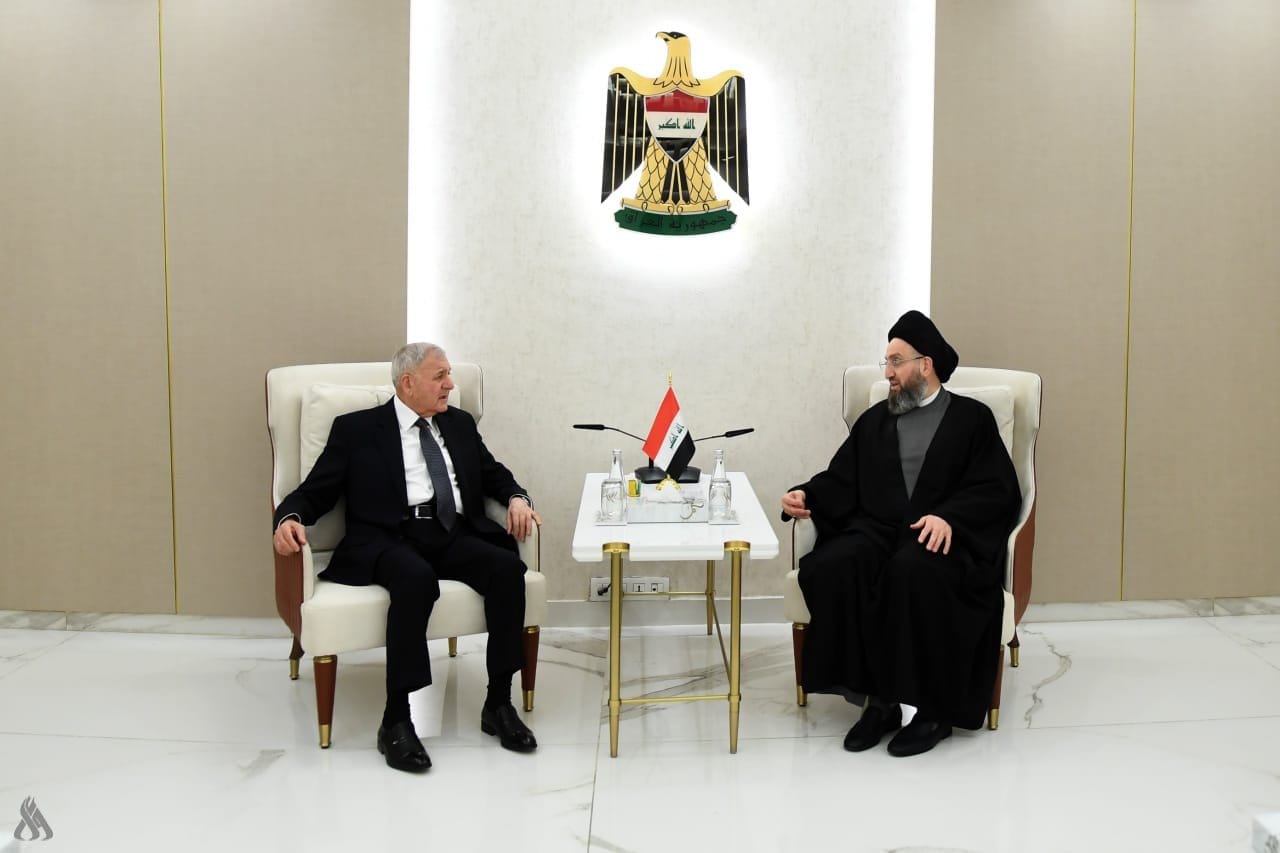 رئيس الجمهورية والسيد الحكيم يبحثان الاستحقاقات الدستورية المنتظرة 