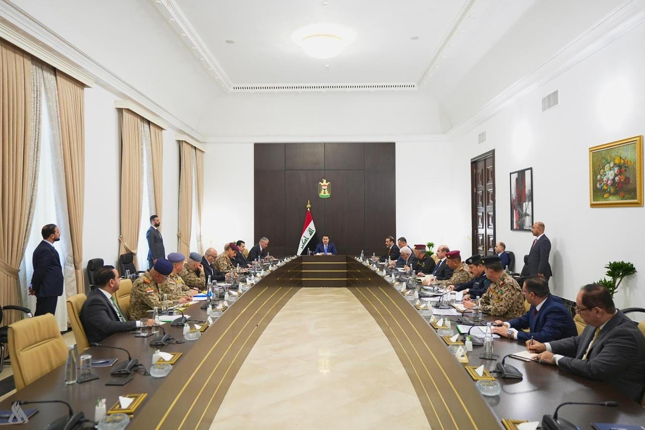 رئيس الوزراء يوجه وزارة التخطيط بإعداد المتطلبات اللازمة بشأن آليات التسليح
