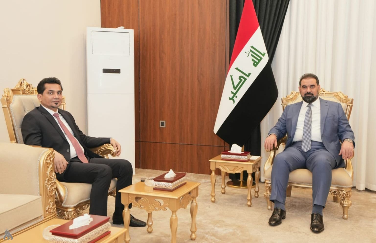 رئيس مجلس النواب ووزير النقل يؤكدان أهمية التعاون بين السلطتين التشريعية والتنفيذية