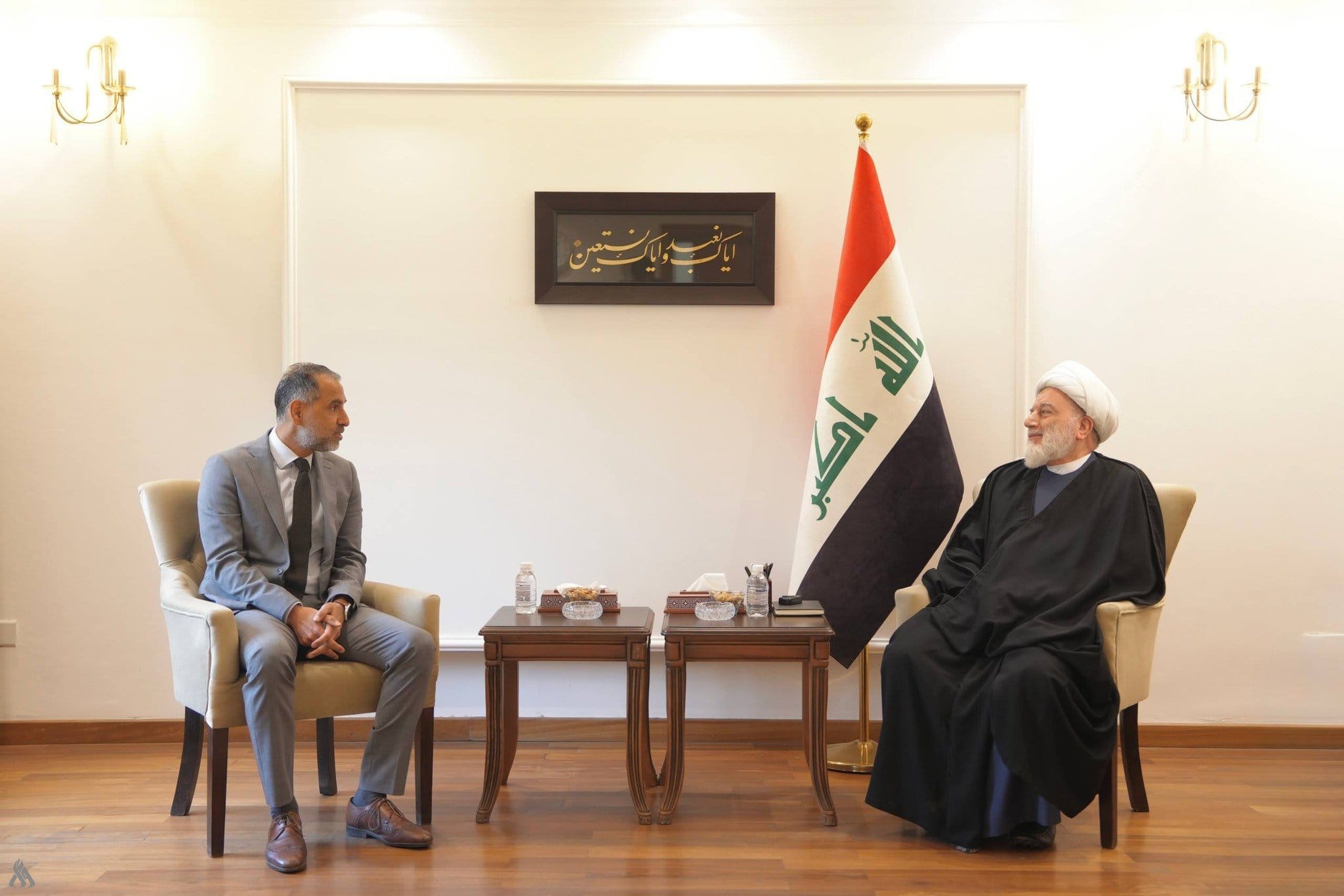 الشيخ حمودي للسفير البريطاني: رؤية الإطار التنسيقي تقوم على أساس دستوري