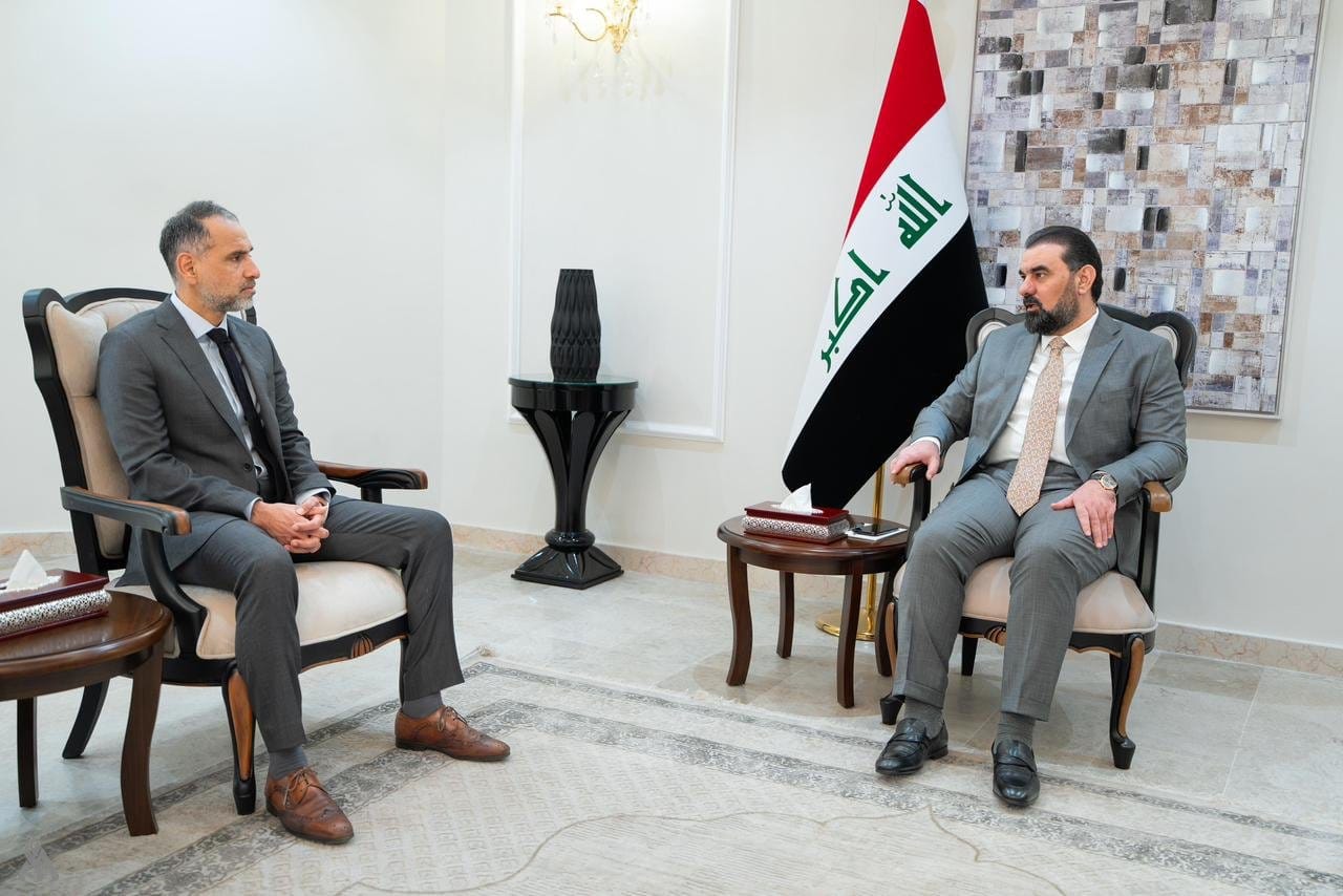 الحلبوسي يجدد موقفَ العراق الثابت برفض استخدام أراضيه منطلقاً للاعتداء على دول الجوار