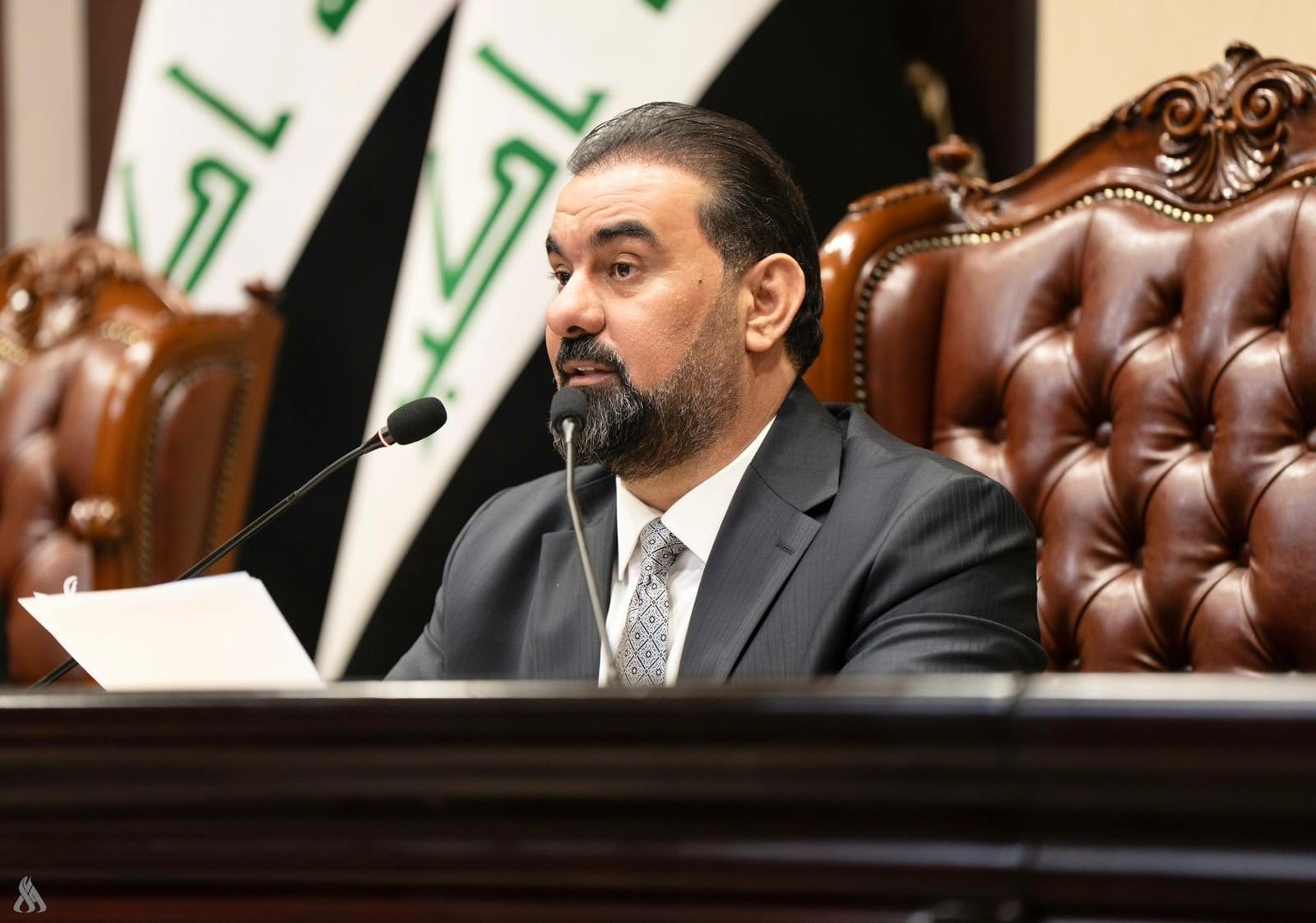 رئاسة البرلمان تقرر تحديد يوم السبت 11 نيسان موعداً لعقد جلسة انتخاب رئيس الجمهورية