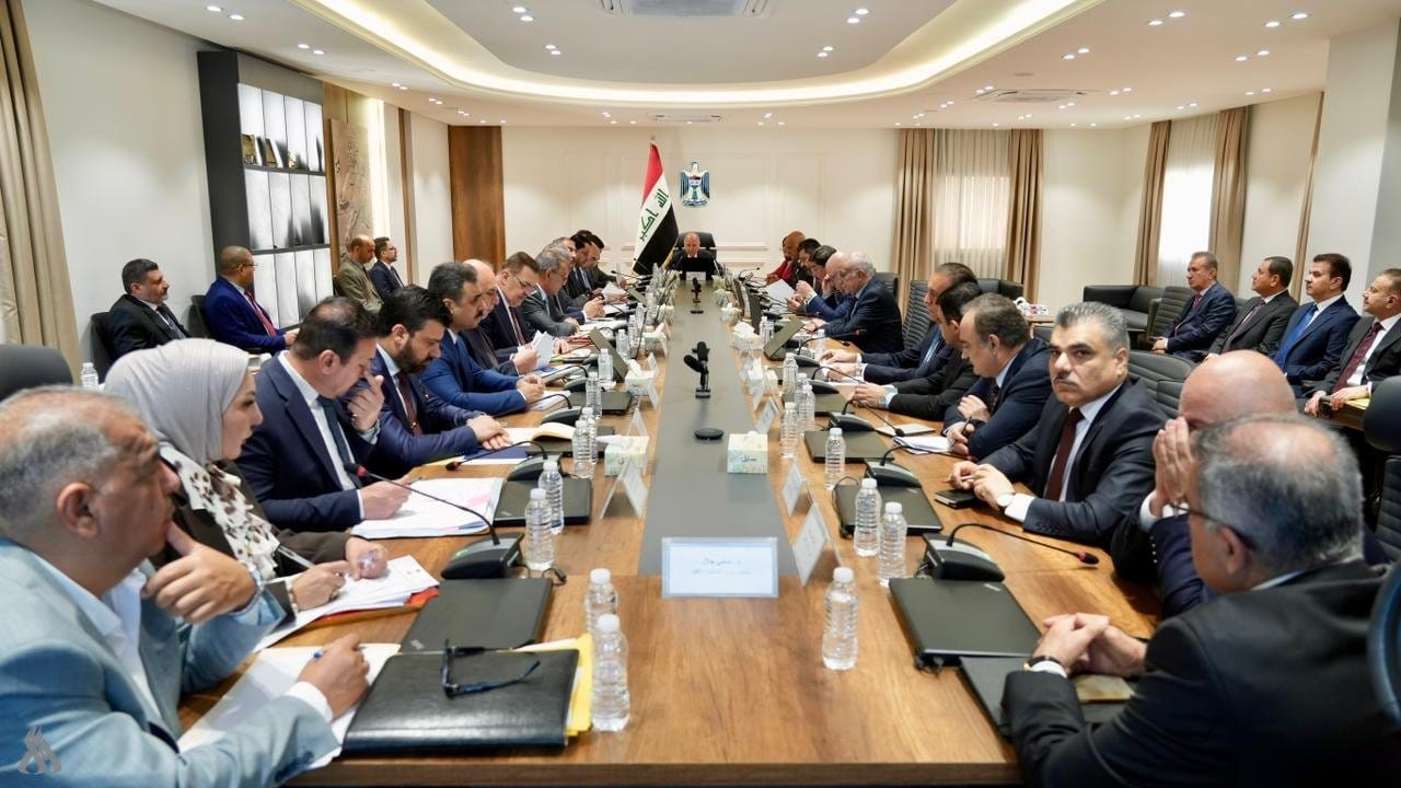 المجلس الوزاري للاقتصاد: الاتفاق على توحيد السياسة الجمركية مع منافذ إقليم كردستان