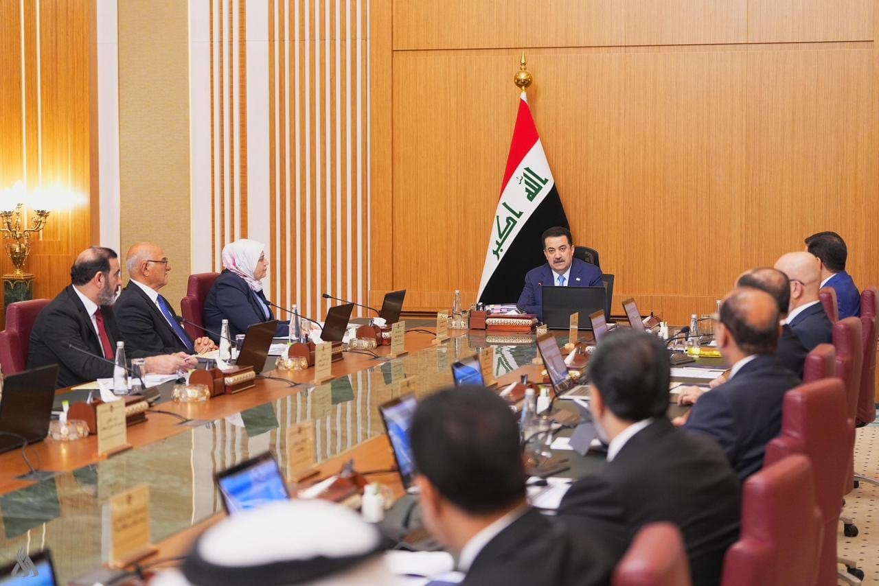 رئيس الوزراء يوجه المحافظين بمتابعة الأسعار في الأسواق ومنع الممارسات الاحتكارية